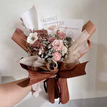 Everlasting Love Premium - Pantone Colour of the Year 2025 Mocha Mousse