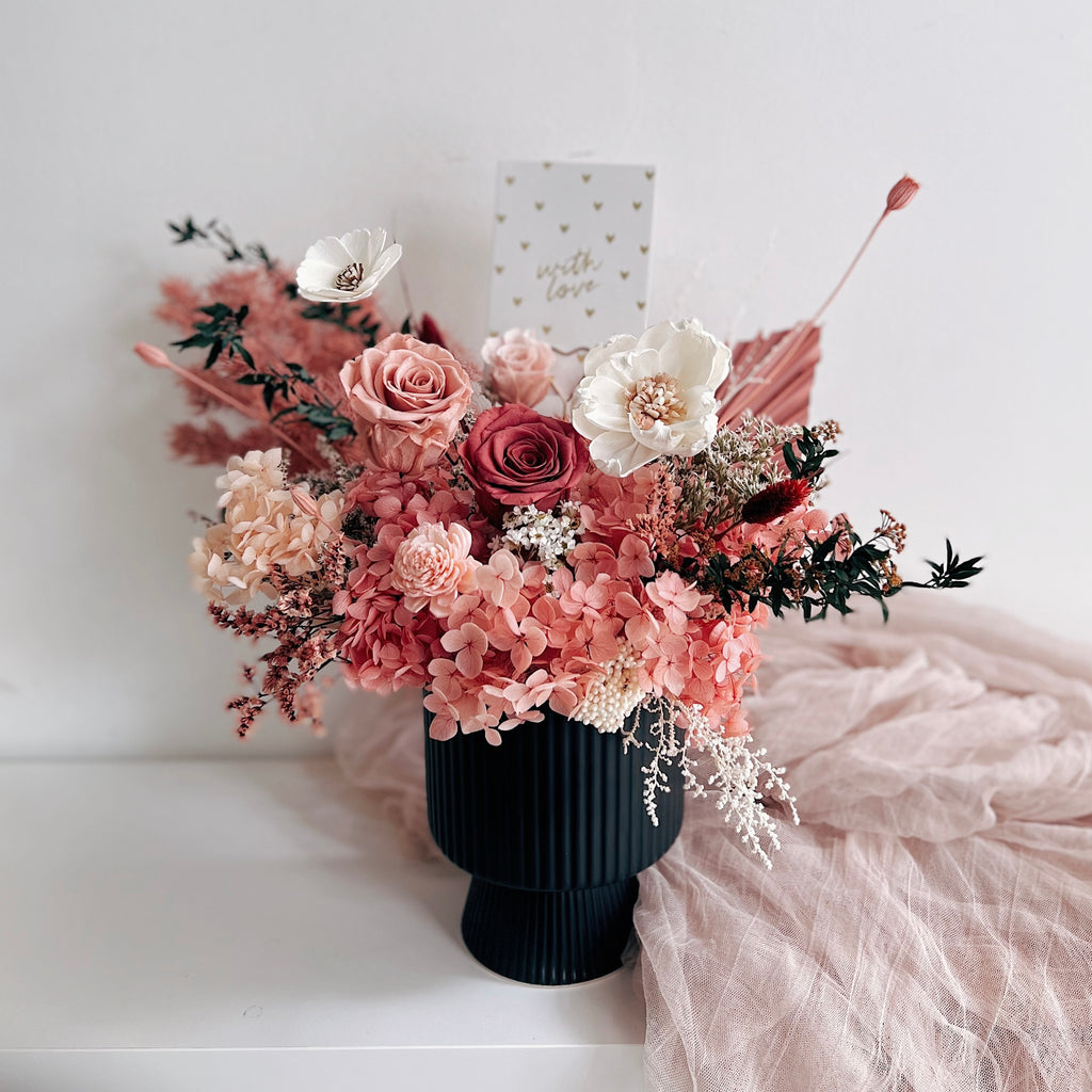 Everlasting Nordic Vase Arrangement Cedar Flower Decoration First